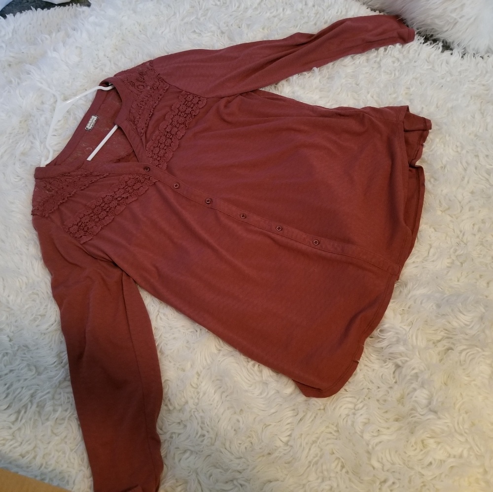 Long sleeve top